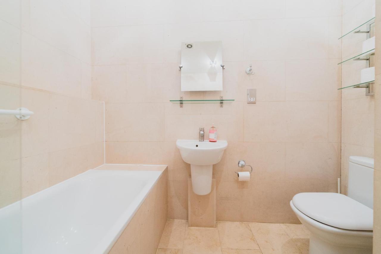 Covent Garden 2-Bedroom Apartment Лондон Екстер'єр фото