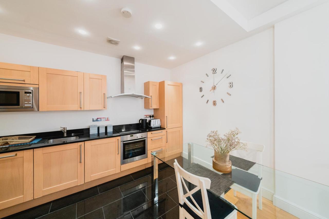 Covent Garden 2-Bedroom Apartment Лондон Екстер'єр фото